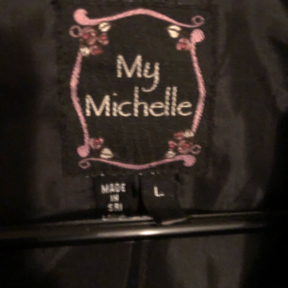 Two button blazer - Picture 4 of 4